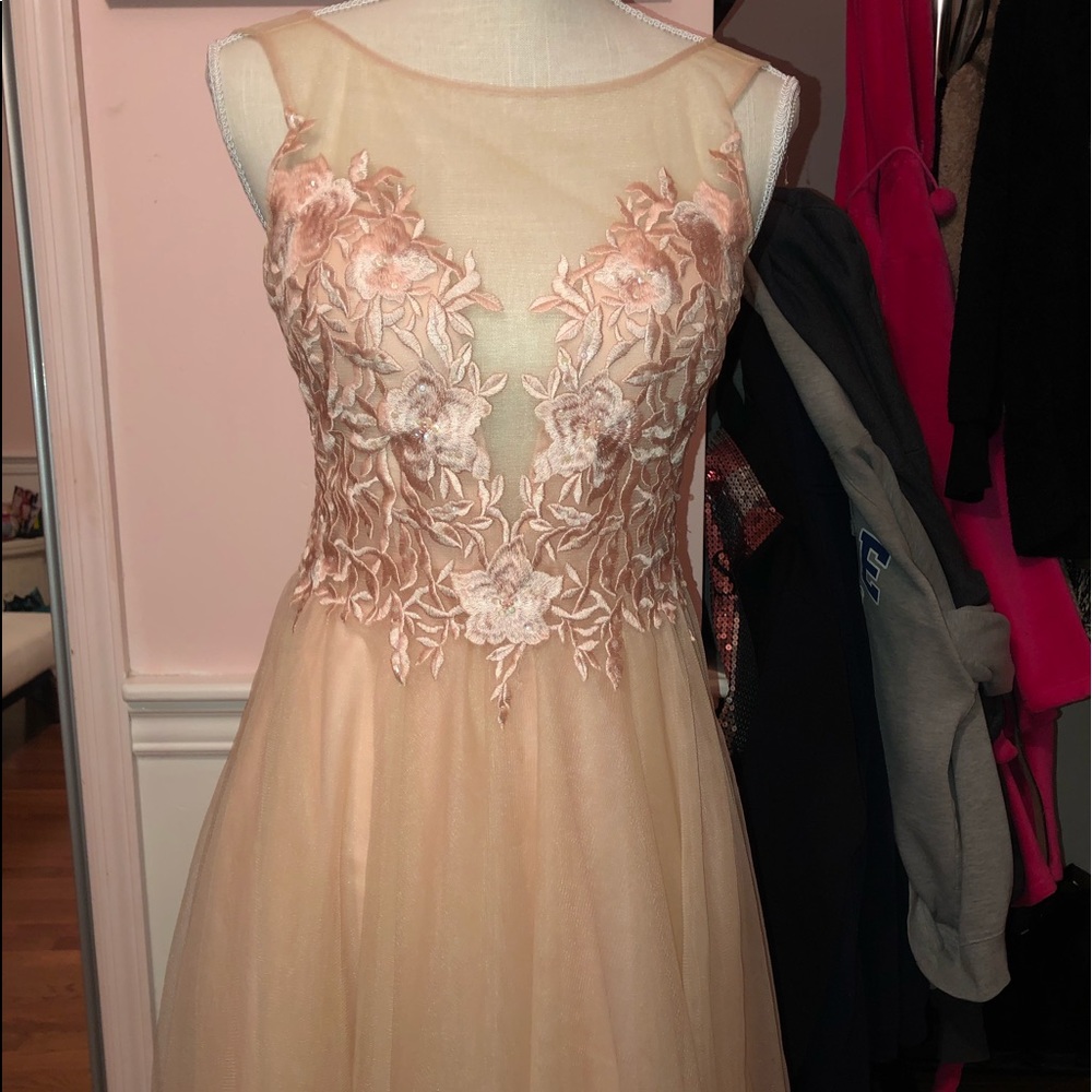 Lord & Taylor Short Prom Dress ,will accept offers